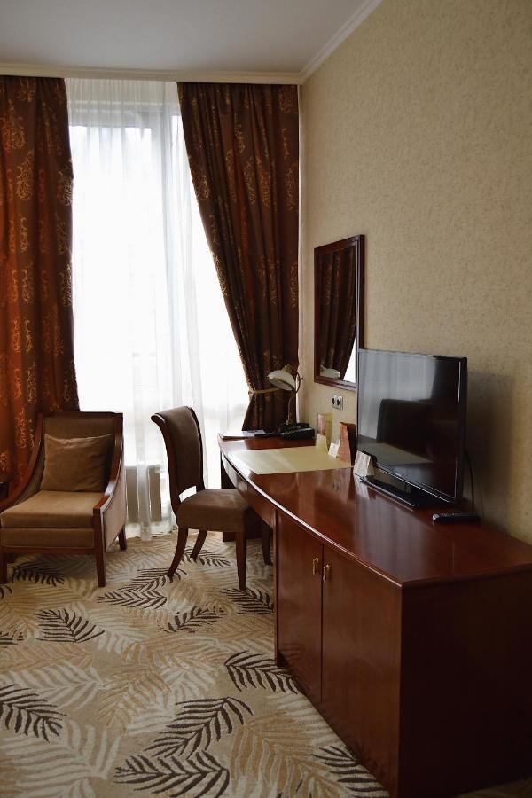 Hotel Sevan Plaza Rostov-on-Don ภายนอก รูปภาพ